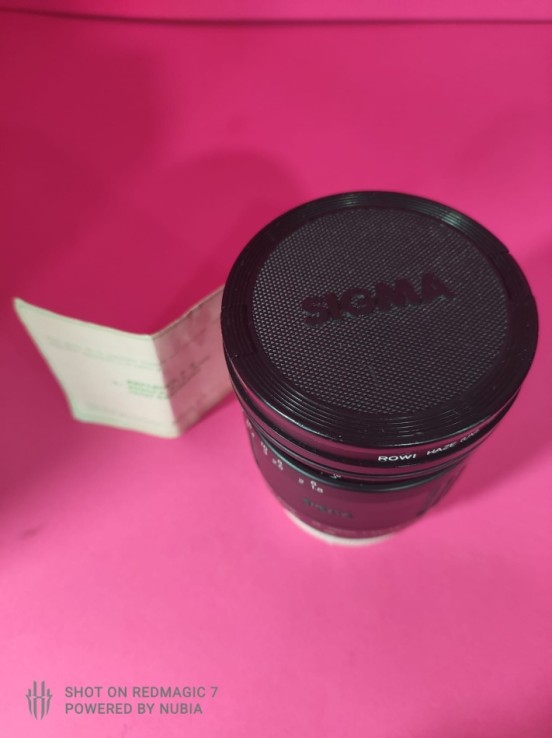 8-8-69861-9-Objetivo Sigma Zoom 28-200mm (minolta)
