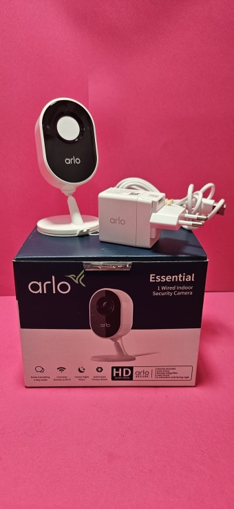 8-8-66397-1-Camara Videovigilancia Arlo Essential