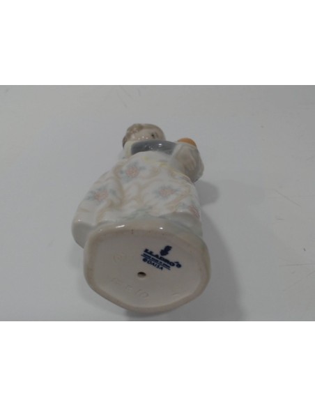 8-8-33065-3-Lladro Valencia Niña Cesta de Naranjas 7 Alto