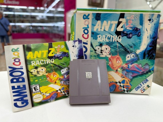 1-1-273385-1-Videojuego Game Boy Color Hormigas Racing