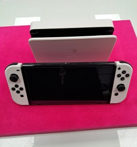 6-6-168816-1-Consola Nintendo Switch Oled 2
