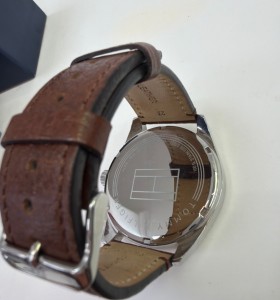 1-1-273598-2-Reloj Pulsera Caballero Tommy Hilfiger TH106 2