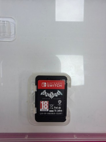 6-6-169560-2-Videojuego Nintendo Switch Batman Arkham Trilogy
