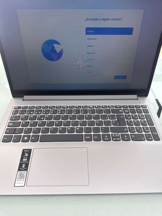 8-8-78607-4-Ordenador portátil Lenovo IdeaPad 1 15IJL7 Intel celeron N4500 8gb Ram 256gb SSD Windows 11 Home
