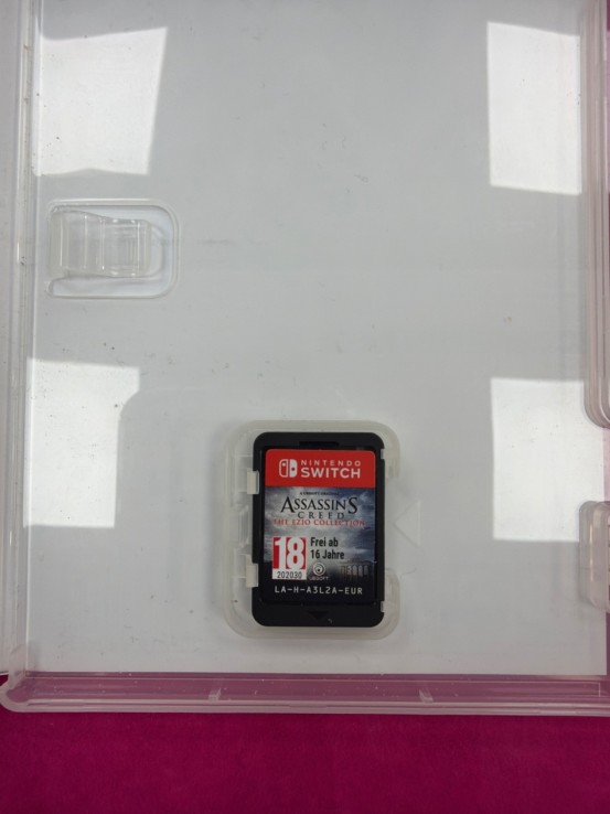 6-6-169557-2-Videojuego Nintendo Switch assassins creed the ezio collection