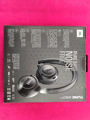 6-6-169551-2-Auriculares Diadema JBL Pure Bass Noise free (sin uso)