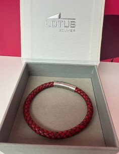 8-8-78629-1-Pulsera Lotus con cuero rojo trenzado 2