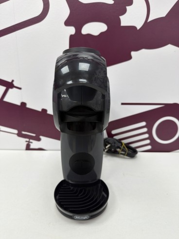 8-8-78570-5-Cafetera Capsulas dolce gusto Genio S