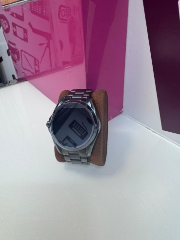 9-9-68874-7-Smartwatch Michael Kors Mkt5006 