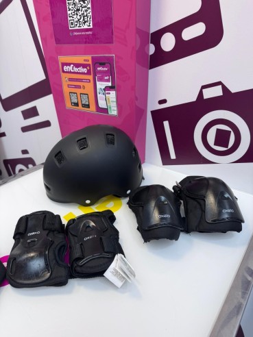 9-9-78113-4-Casco oxelo negro y protecciones 
