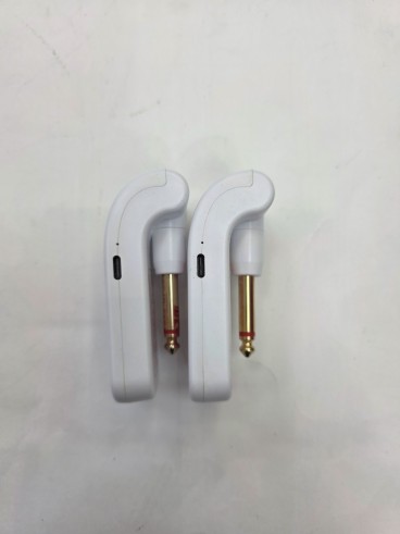 1-1-274069-3-Amplificador Inhalambrico New Bee 10W Transmitter WS-4 