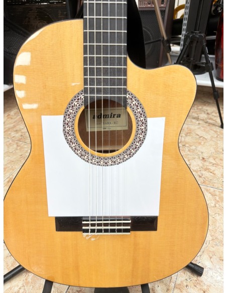 1-1-265214-3-Guitarra Acustica ADMIRA SARA EC GUITARRA ESPAÑOLA ELECTRIFICADA CON CUTAWAY