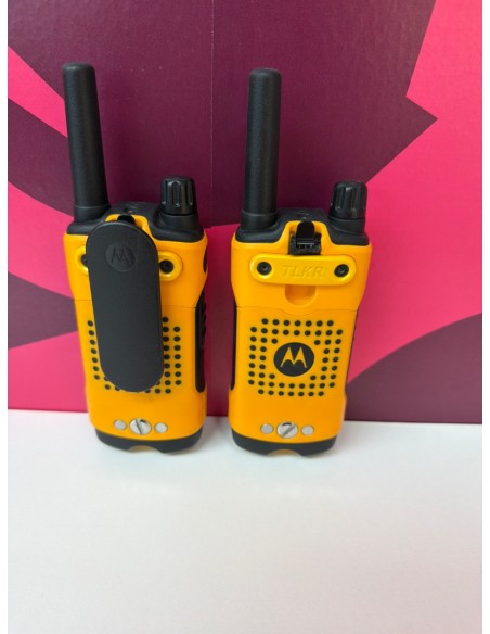 8-8-78714-4-Walkie talkie Motorola TLKR T80 2 unidades