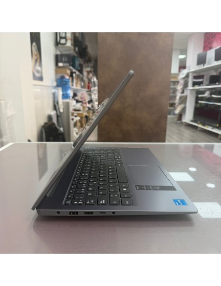 7-7-86998-2-Ordenador Portátil Lenovo Slim 3I Intel I3-N305 1.80 GHz 8 Ram 256 SSD