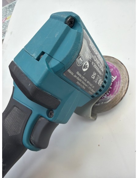 1-1-270051-2-Radial Miniatura Makita DMC300 