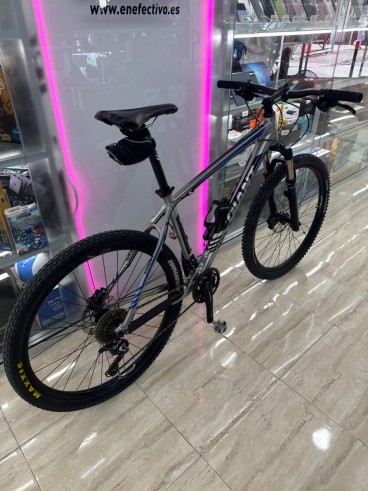 8-8-78781-2-Bicicleta Montana Giant Talon 2 (Talla L) 27,5