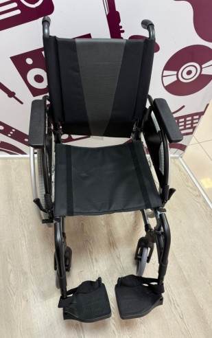 9-9-78231-1-Silla De Ruedas Breezy Sunrise Medical 