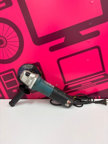 7-7-88261-2-Radial Radial Makita 9565 Pcv