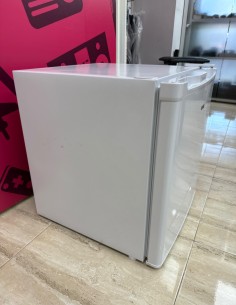 8-8-78821-1-Nevera Portatil Congelador Logik LTT40W23 Mini 2