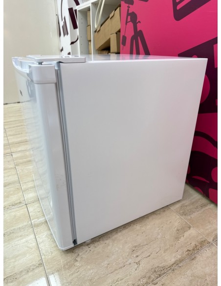 8-8-78821-3-Nevera Portatil Congelador Logik LTT40W23 Mini