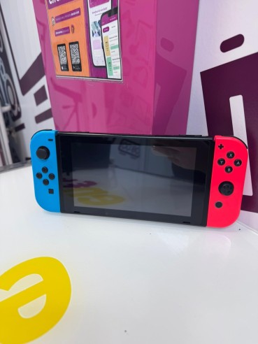 9-9-78308-4-Consola Nintendo Switch Hac-001