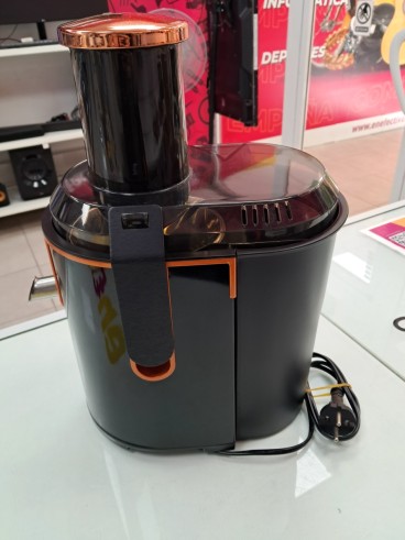 6-6-169802-4-Extractor Cocina zumera Cecotec extreme titanium 19000xl