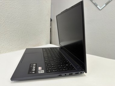 1-1-260189-5-Ordenador Portátil Medion I5 10210u 1.60Ghz 8 512Gb 0967