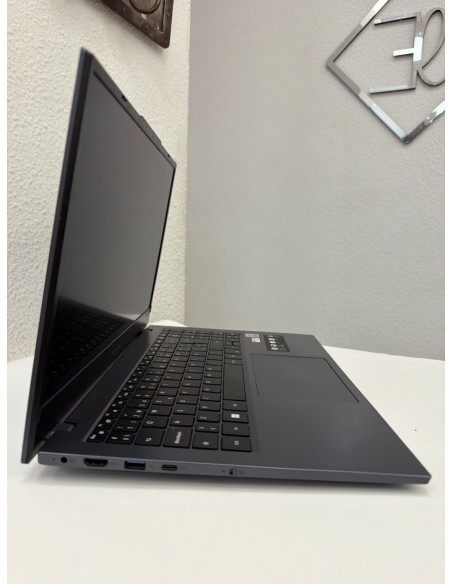 1-1-260189-6-Ordenador Portátil Medion I5 10210u 1.60Ghz 8 512Gb 0967