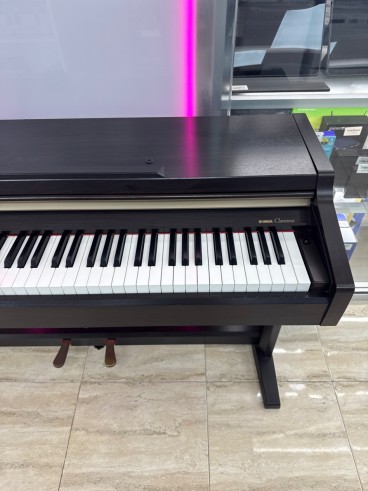 8-8-78995-4-Piano Yamaha Clavinova CLP-920