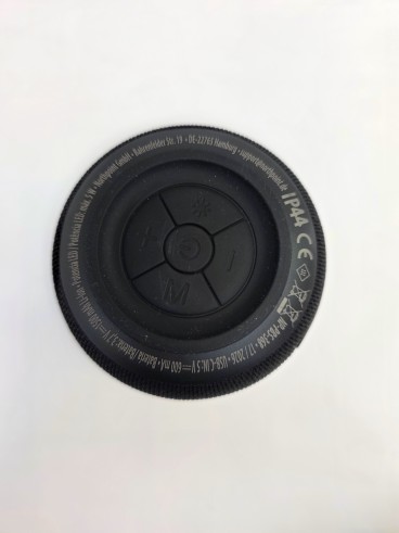 1-1-275169-2-Sonido Altavoz Negro IP 44