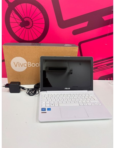 7-7-88689-2-Ordenador Portátil Asus E203NAH Intel Celeron 1.1 Ghz 4 500 Gb
