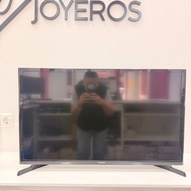 7-7-88701-1-Televisor LED Samsung UE32J4000AW