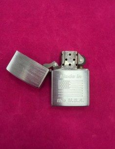 6-6-170191-1-Coleccionismo mechero zippo made in the U.S.A bandera