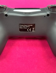 6-6-170181-1-Mando PS4 Compatible 2