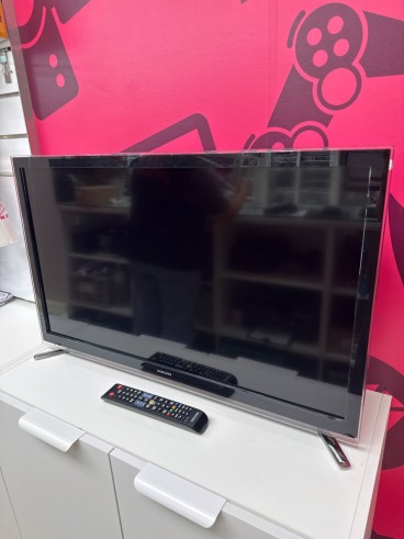 8-8-78334-3-Televisor LED SMART Samsung UE32H4500AW