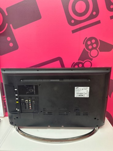8-8-78334-4-Televisor LED SMART Samsung UE32H4500AW