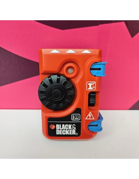 8-8-79140-1-Detector Metales Materiales Black And Decker Sf100