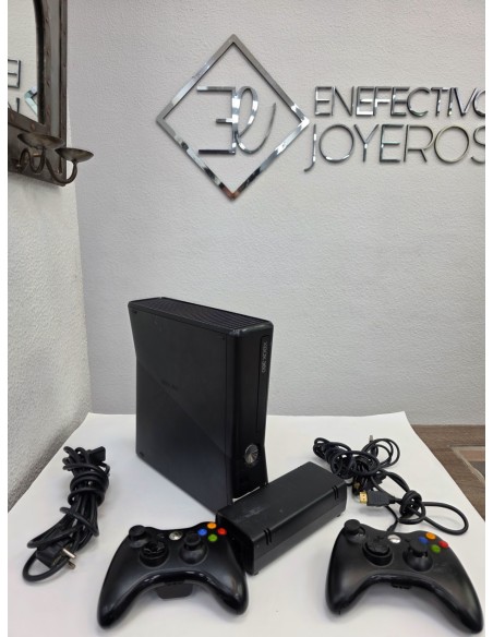 1-1-275384-1-Consola Xbox 360 Slim 250Gb