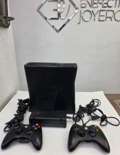 1-1-275384-1-Consola Xbox 360 Slim 250Gb 2