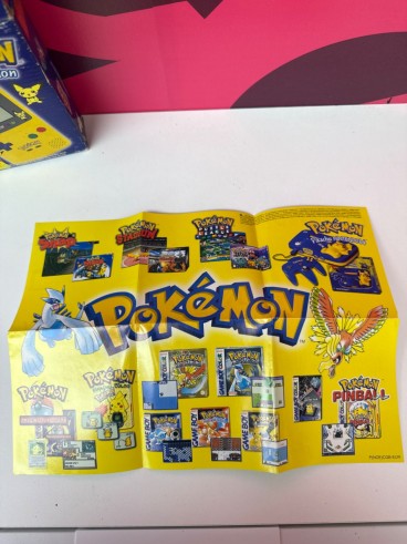 8-8-79223-6-Consola Gameboy Color Pokémon CGB-001