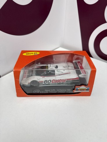 8-8-79260-1-Coche metal Slot It Jaguar XJR9 1st Daytona 1988