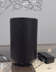 7-1-254818-1-Altavoces HiFi Inteligente LG KW7 