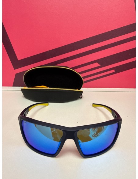 8-8-78497-3-Gafas de sol caballero Nova nv6823