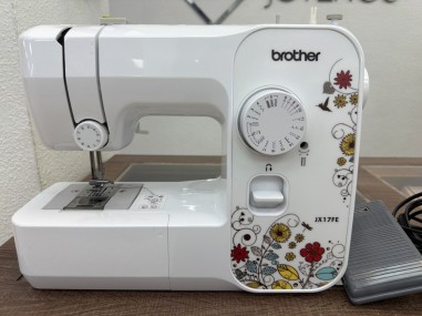 1-1-274067-1-Maquina Coser Brother JX17 Fantasy Edition 