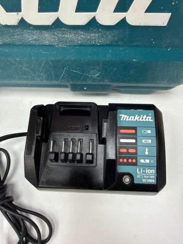 8-8-78693-5-Taladro A Bateria Makita Hp347d 