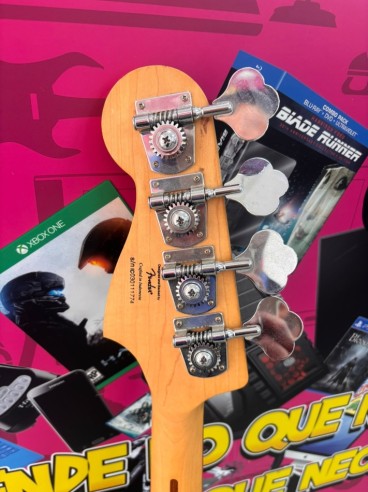 7-7-87821-4-Guitarra Electrica Squier P-Bass Fender