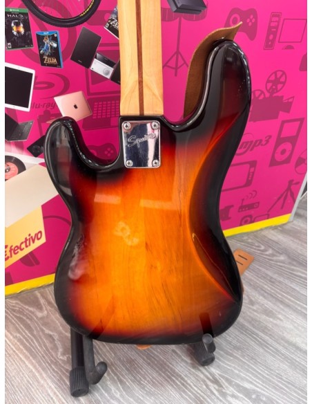 7-7-87821-5-Guitarra Electrica Squier P-Bass Fender