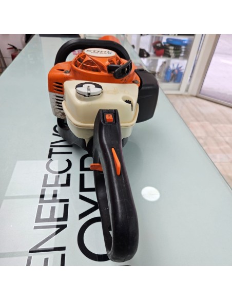 8-8-79794-9-Cortasetos STIHL HS82R