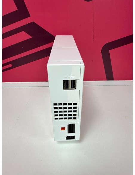 8-8-78769-5-Consola Wii 