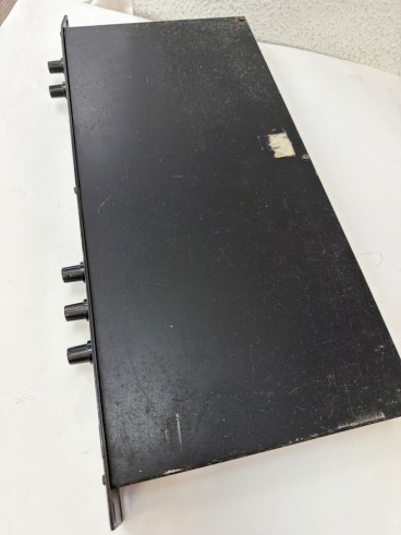 1-1-276127-2-Crossover Yamaha REV100